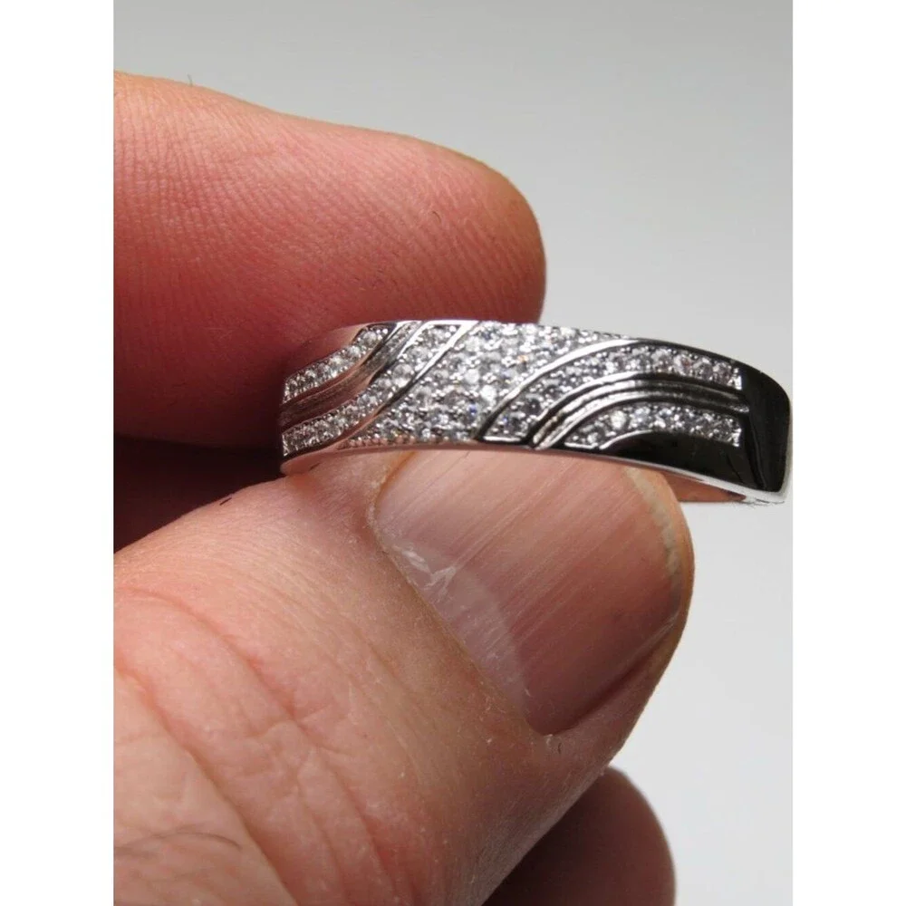 *925 Sterling Silver Diamond Band